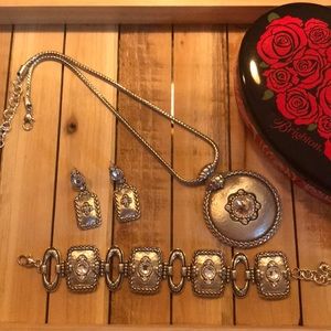 Stunning Brighton Set